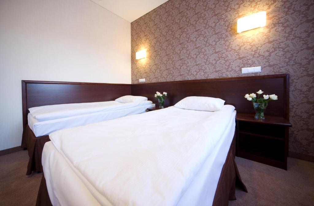 Hotel Centrum Kwidzyn Ruang foto